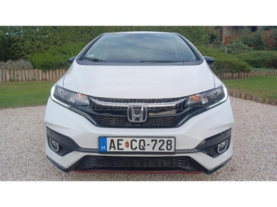 HONDA JAZZ 1.5 Dynamic Navi 72.828.KM Garanciával !!