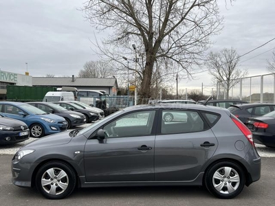 HYUNDAI I30 1.4 DOHC Classic