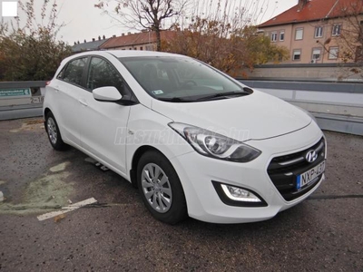 HYUNDAI I30 1.6 CRDi LP ISG Business Life 110 LE / MAGYARORSZÁGI / 1 TULAJ / SZERVÍZKÖNYV / GARANCIA /