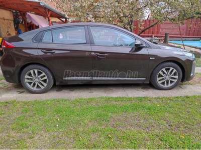 HYUNDAI IONIQ hybrid 1.6 GDi Comfort DCT