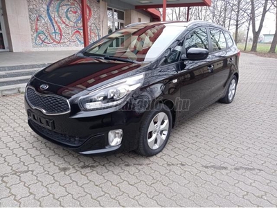 KIA CARENS 1.6 GDI LX