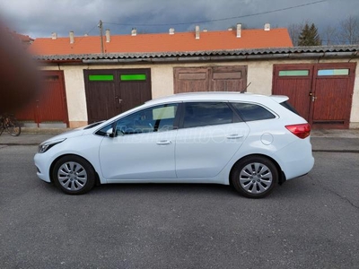 KIA CEE'D SW 1.6 CRDI LX