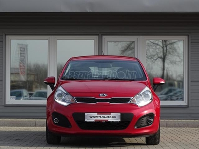 KIA RIO 1.4 CRDi EX Limited DIGIT-1.TULAJ-ÜLÉSFŰTÉS-KORMÁNYFŰTÉS-SZERV.KÖNYV