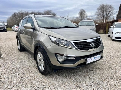 KIA SPORTAGE 1.7 CRDi EX Prémium LED Menetfény. 1 Év Garancia