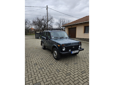 LADA NIVA 21214