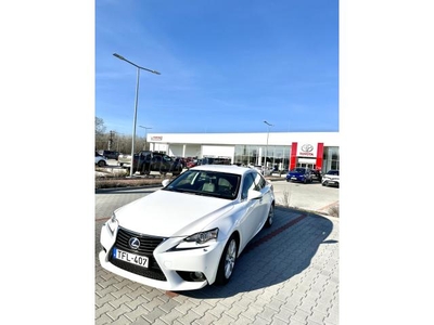 LEXUS IS 300h Comfort&Navigation (Automata)