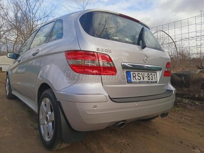 MERCEDES-BENZ B 200 Autotronic