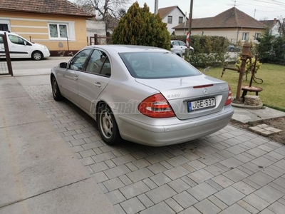 MERCEDES-BENZ E 200 Kompressor Avantgarde (Automata)