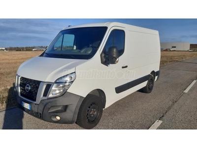 NISSAN NV400