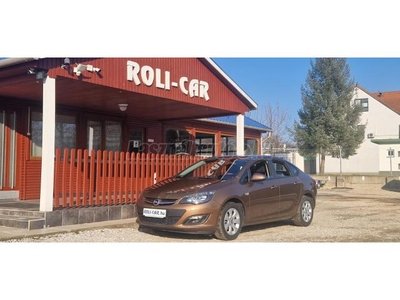 OPEL ASTRA J Sedan 1.4 T Enjoy EURO6