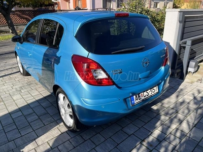 OPEL CORSA D 1.2 Color Edition Szkönyv. ülésfűtés. téligumi!