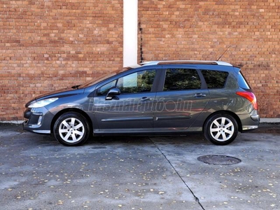 PEUGEOT 308 SW 1.6 VTi Active+ (7 személyes ) PANORÁMA-NAVI-TEMPOMAT-RADAR-TÜKÖRBEHAJTÁS-ESŐSZENZOR-DIGITÁLIS KLÍMA-HOROG