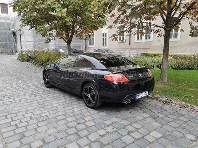 PEUGEOT 407 Coupe 2.7 HDi V6 Feline (Automata)