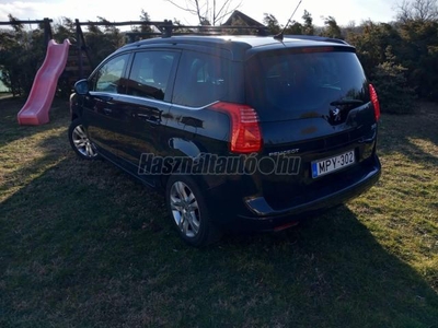 PEUGEOT 5008 2.0 HDi Premium (Automata)