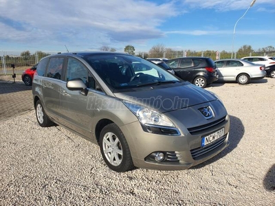 PEUGEOT 5008 2.0 HDi Style NAVI. PANORÁMA. ÜLÉSFŰTÉS. RADAR