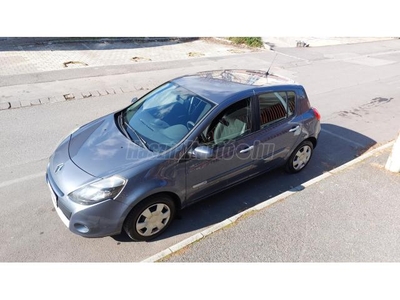 RENAULT CLIO 1.5 dCi Advantage