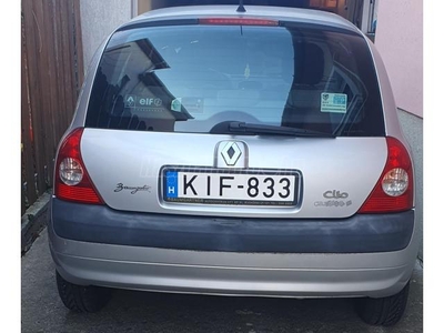 RENAULT CLIO