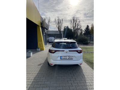 RENAULT MEGANE 1.3 TCe Intens