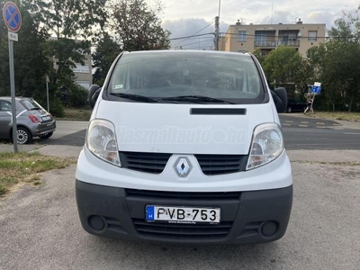 RENAULT TRAFIC 2.0 dCi L1H1P1 Passenger