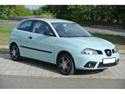 SEAT IBIZA 1.4 16V Reference FRISS SZERVIZ! NYÁRI + TÉLI KERÉK! MEGKÍMÉLT ÁLLAPOT!