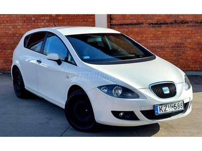 SEAT LEON 1.6 MPI White Edition Magyarországi. 1 tulaj. 8 kerék. Szervizkönyv