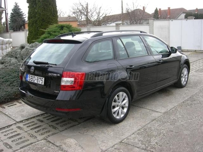 SKODA OCTAVIA Combi 2.0 CR TDI SCR Style 4x4 DSG7 MAGYARORSZÁGI-SZERVIZKÖNYVES!