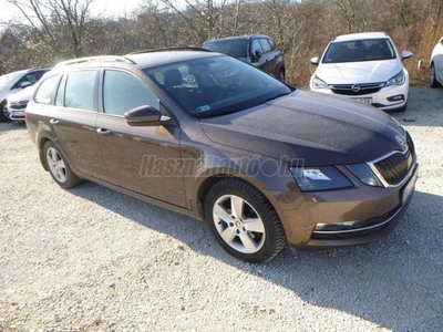 SKODA OCTAVIA Combi 2.0 CR TDI SCR Style DSG7 71.900 Km-1.tulaj.Magyar.Szervizkönyv