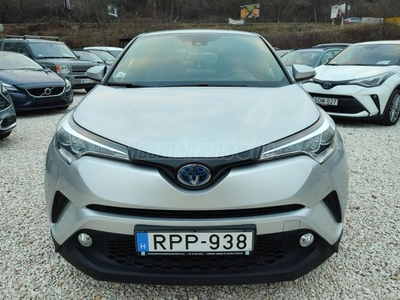 TOYOTA C-HR 1.8 Hybrid Executive e-CVT SZERVIZKÖNYV-GARANTÁLT KM-FELSZERELT