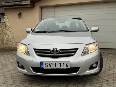 TOYOTA COROLLA Sedan 1.33 Benzin Ülésfűtés 83.000 km