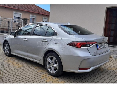 TOYOTA COROLLA Sedan 1.5 Comfort Style Tech