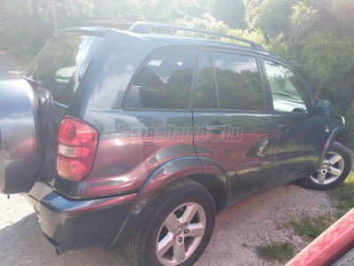 TOYOTA RAV 4 Rav4 2.0 D 4x4 Sol