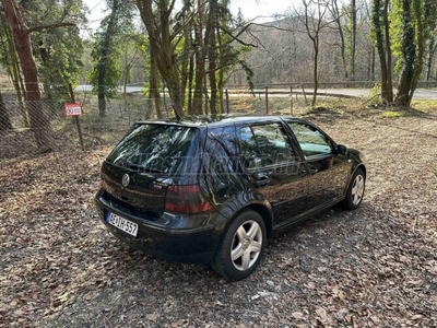 VOLKSWAGEN GOLF IV 1.9 PD TDI Trendline 4Motion