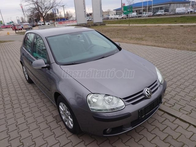 VOLKSWAGEN GOLF V 1.6 Comfortline KORRÓZIÓMENTES KAROSSZÉRIA ÉS ALVÁZ / /VONÓHOROG / TEMPOMAT