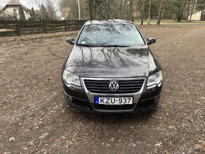 VOLKSWAGEN PASSAT VI 2.0 PD TDI Comfortline Friss Nagy szervíz!! Motorkerékpár csere lehetséges!