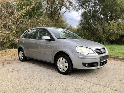 VOLKSWAGEN POLO IV 1.2 70 12V Trendline