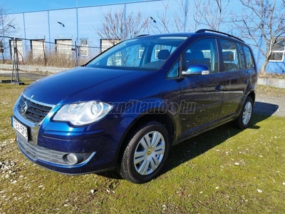 VOLKSWAGEN TOURAN 1.9 PD TDi Conceptline DSG