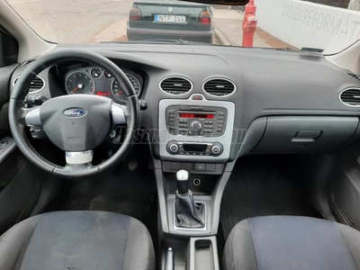 FORD FOCUS 1.6 Ambiente KLÍMA!