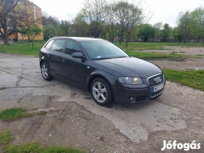 AUDI A3 2.0 PD TDI Attraction DSG S-LINE. BI-XE...