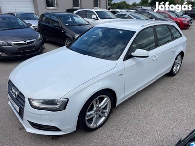 AUDI A4 Avant 2.0 TDI quattro S-tronic S-LINE.T...