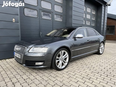 AUDI A8 S8 5.2 V10 quattro Tiptronic ic Szerviz...