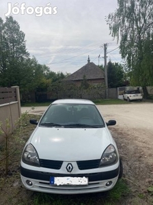 Eladó egy Renault Clio 1.2 16 V klímás kisautó