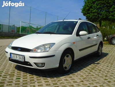 Ford Focus 1.6 Ambiente 1-év műszakival jó moto...