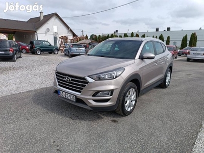 Hyundai Tucson 1.6 CRDi HP Life Újszerű gyári á...