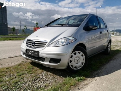 Mercedes-Benz A 150 Blueefficiency Classic Dipl...