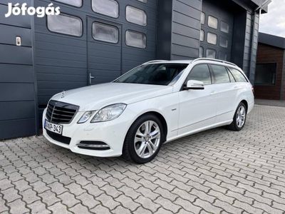 Mercedes-Benz E 250 CDI T Blueefficiency Avantg...