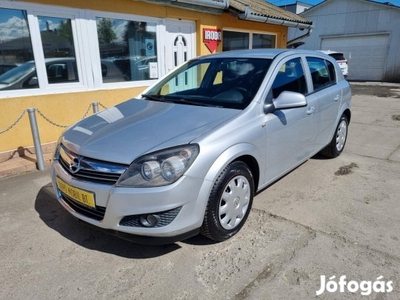 Opel Astra H 1.4 Essentia