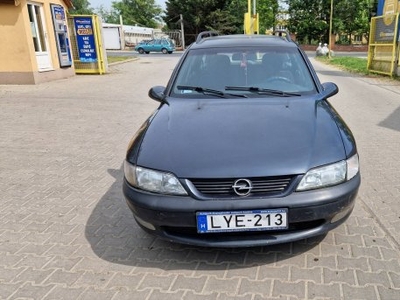 Opel Vectra B Caravan 1.6 16V