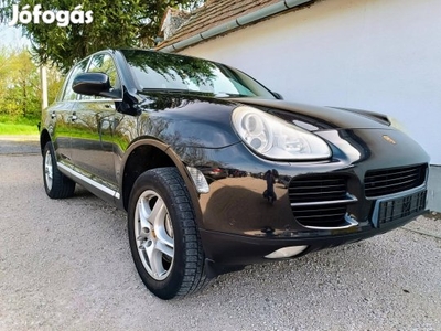 Porsche Cayenne S Tiptronic ic Szervizkönyv! 2....