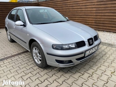 SEAT Leon 1.6 16V Signo Magyar---193.000km---Vo...