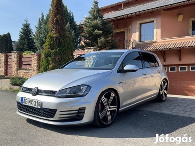 Volkswagen Golf VII 2.0 GTD BMT Highline Gyári...